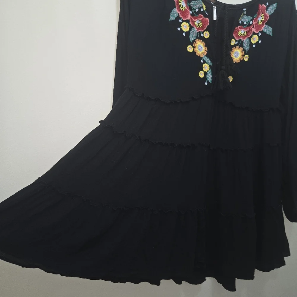 Free People Black Embroidered Balloon Sleeve Boho Oversized Tiered Dress [XS]